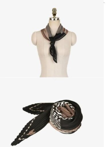 Coffee Pleated Heart Scarf