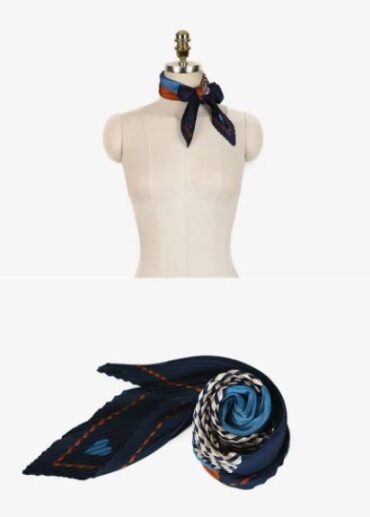 Blue Pleated Heart Scarf