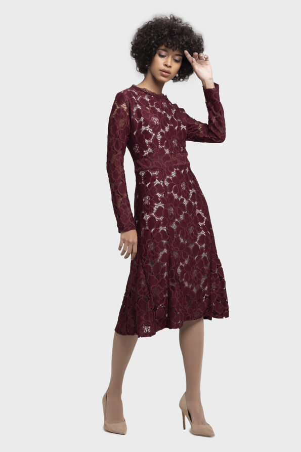 Rich Flower Lace Dress - Image 3